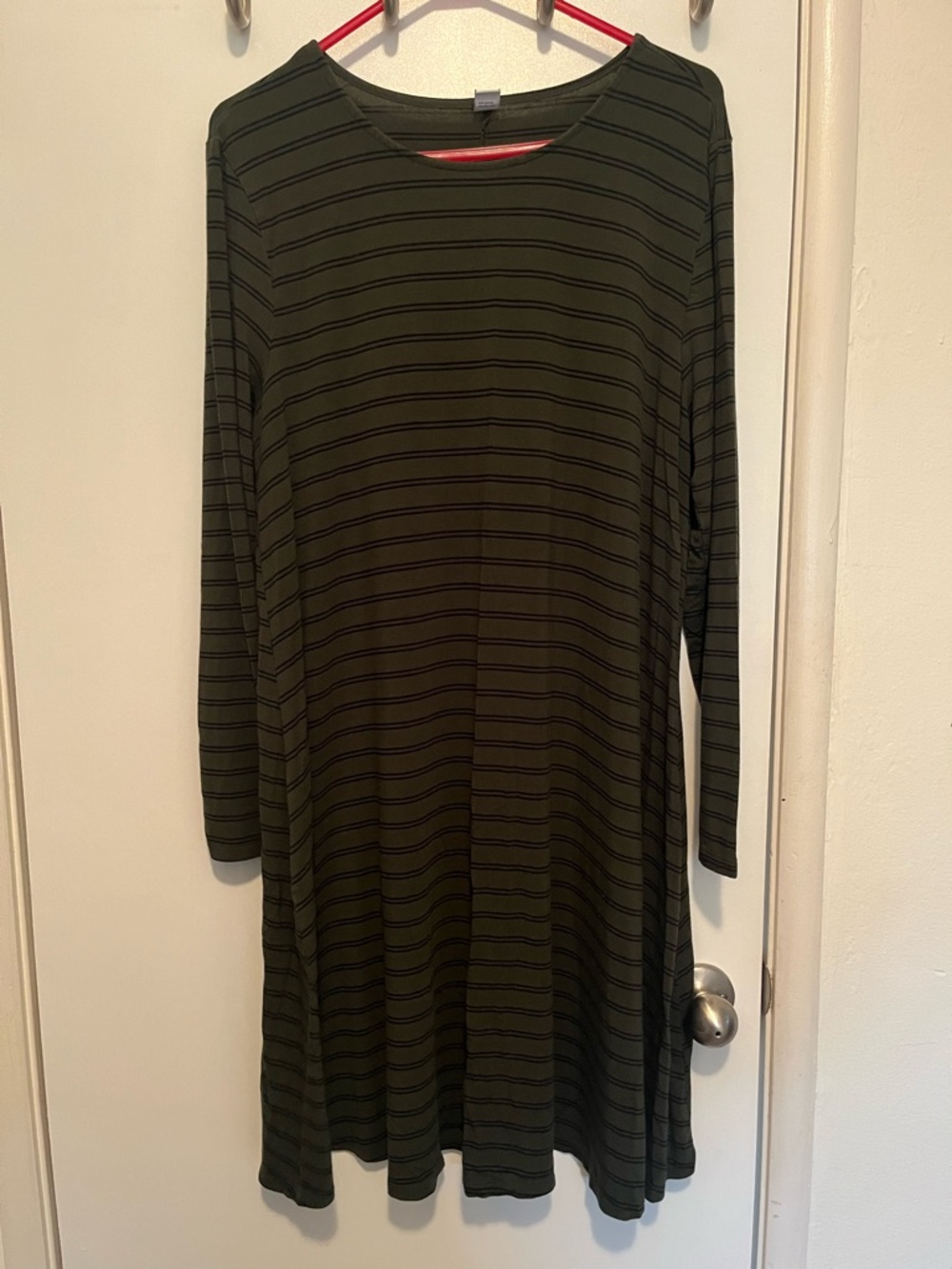 (3/$10) Old Navy striped long sleeve dress